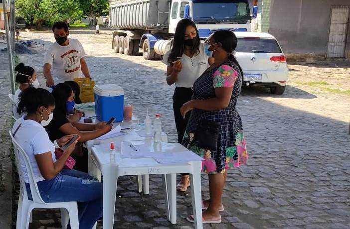 Camacã: Prefeitura vacina cerca de 500 pessoas com Comorbidade